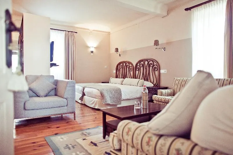Mas Sant Marc Guest House Puigcerda Country house