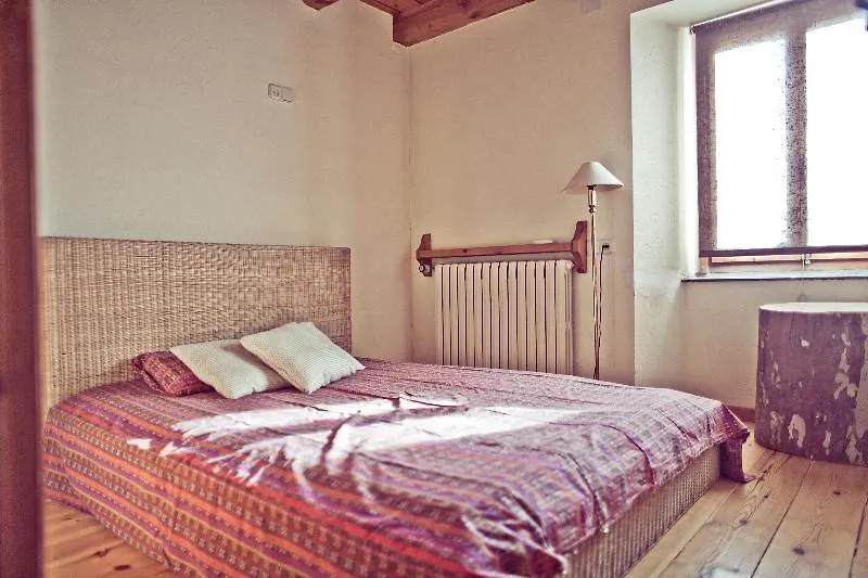 Country house Mas Sant Marc Guest House Puigcerda