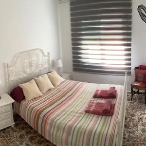 Homestay Flores Bliss, Sitges